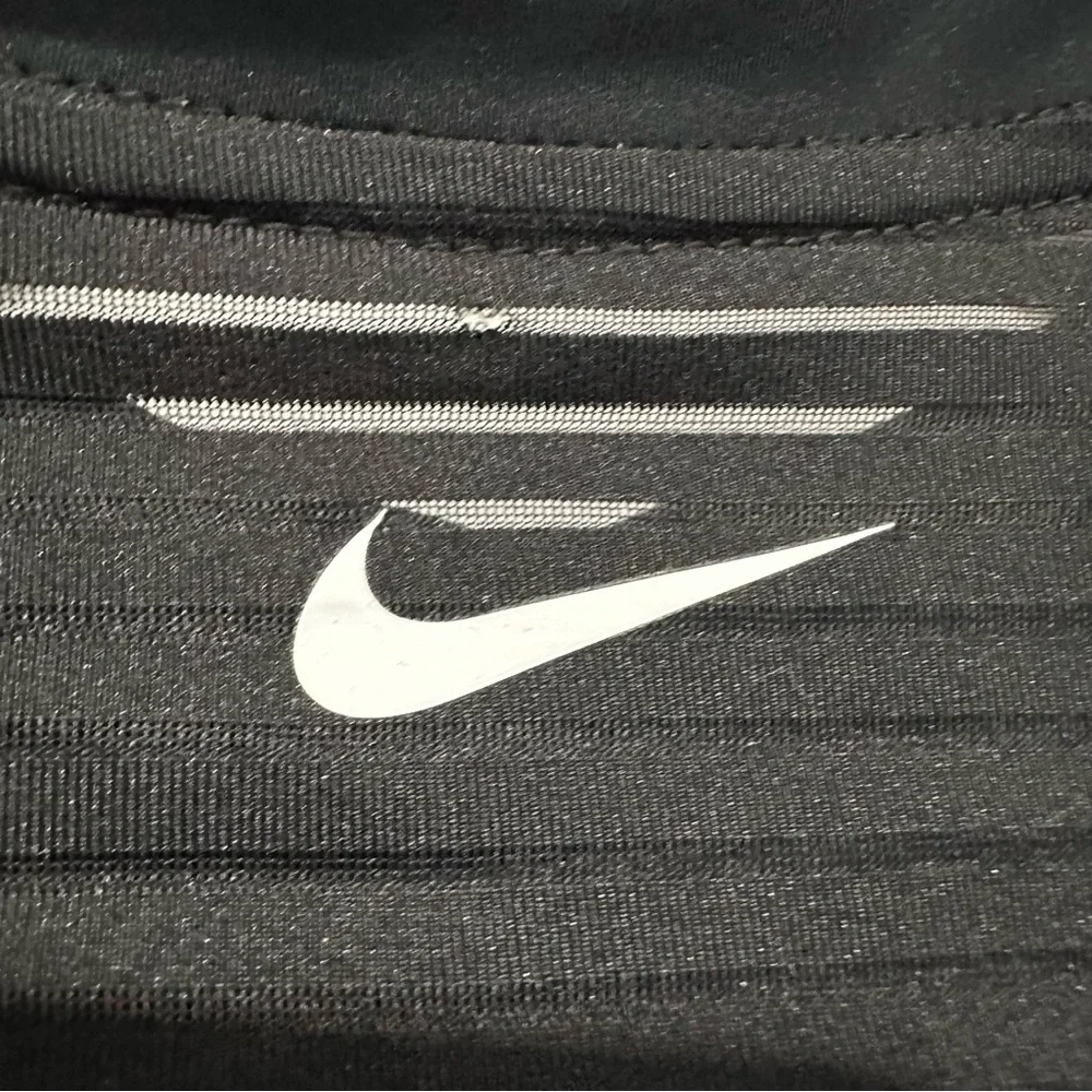 NEW Nike Dri Fit Tight Fit Training Sports Cropped Tank Black Size XXL